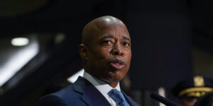 NYC Mayor Adams Back in Court as DOJ Seeks to Dismiss Corruption Charges.