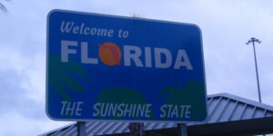 Mysterious Fog with ‘Chemical Smell’ Envelops Florida, Residents Fall Ill.