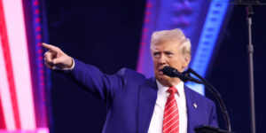 Federal Workers Advised on How to Seek Private Sector Employment as Trump’s Buyout Deadline Looms.